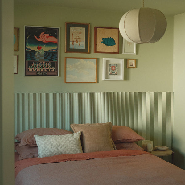 @jessicaslittlehive bedroom in Green 09