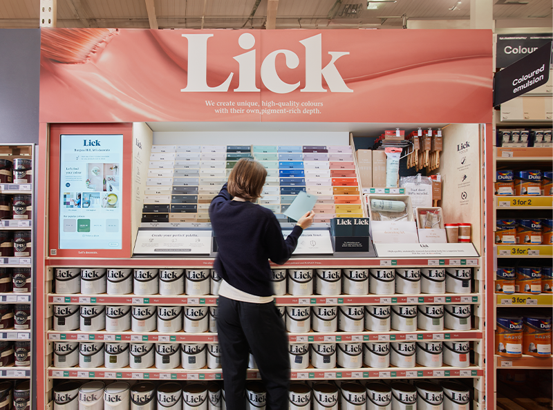Lick stand in B&Q